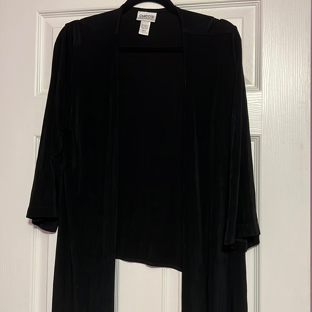 Rarely Worn - Chico’s Travelers Black Open Front Drape Cardigan Tunic